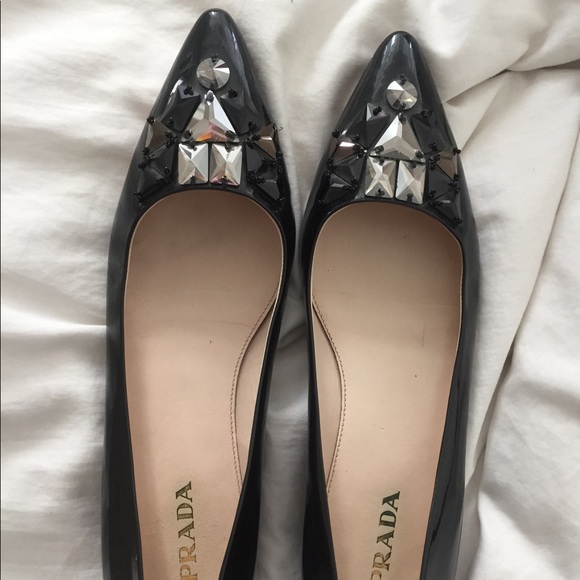 Authentic Prada pointed-toe flats - Picture 4 of 4